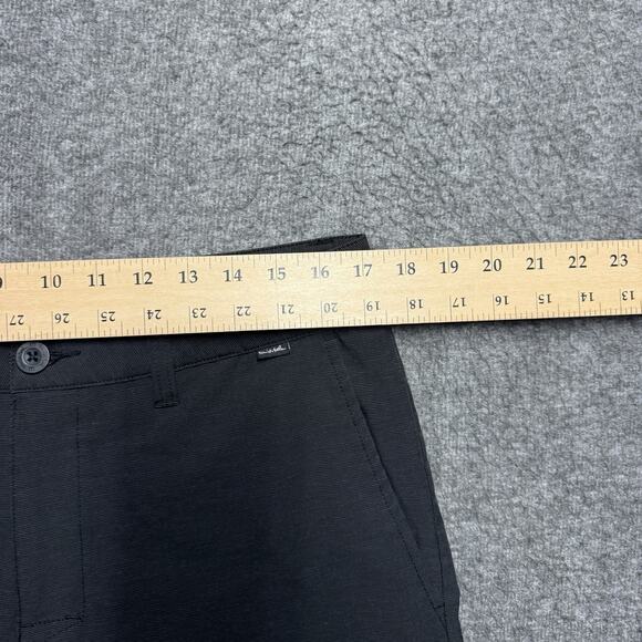 Travis Mathew Chino Shorts Men's 34* Black Golf Stretch Performance 10" Inseam - Picture 4 of 6